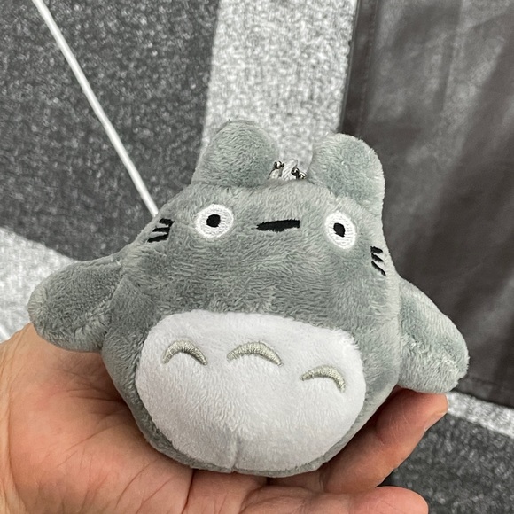 New without Tags totoro keychain or window hanger - Picture 3 of 3